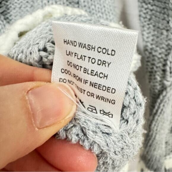 Revolve Superdown Grey Cable Knit Sweater Dress Womens M V Neck Preppy Academia - Picture 6 of 11